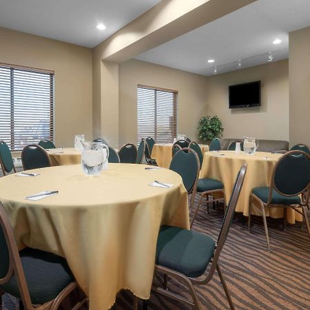 Americinn By Wyndham Rochester Zewnętrze zdjęcie
