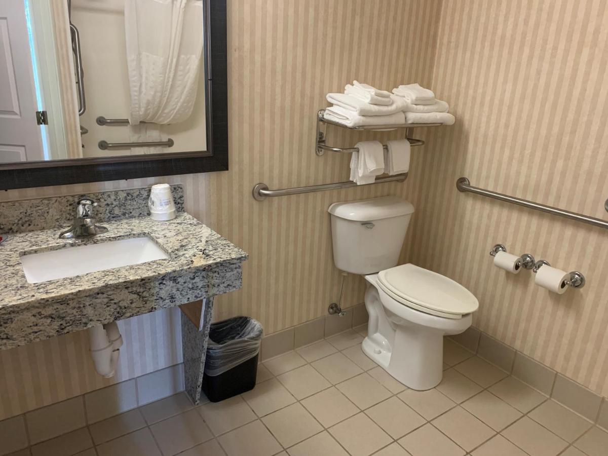 Americinn By Wyndham Rochester Zewnętrze zdjęcie